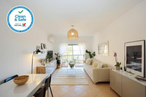 B95 - Casa Melo Apartment in Praia da Luz